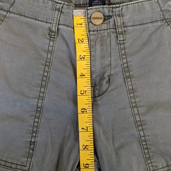 Sanctuary Peace Trooper Olive Cropped Pants size 26 - Picture 5 of 8
